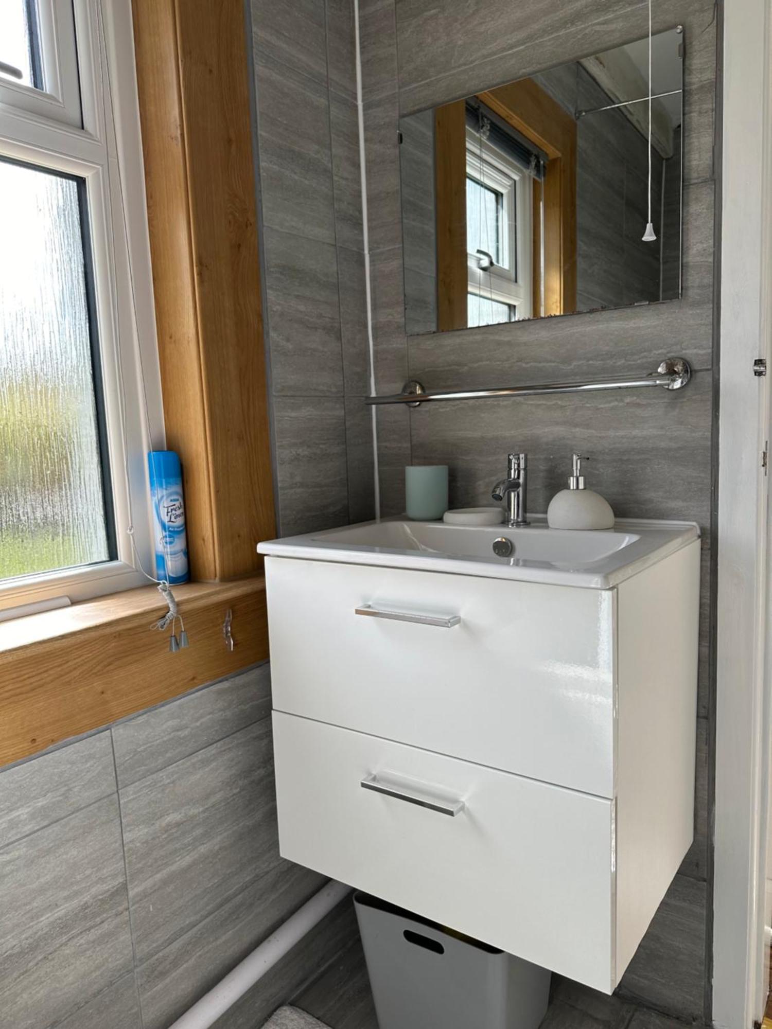 Lovely Countryside Getaway Roslin Extérieur photo